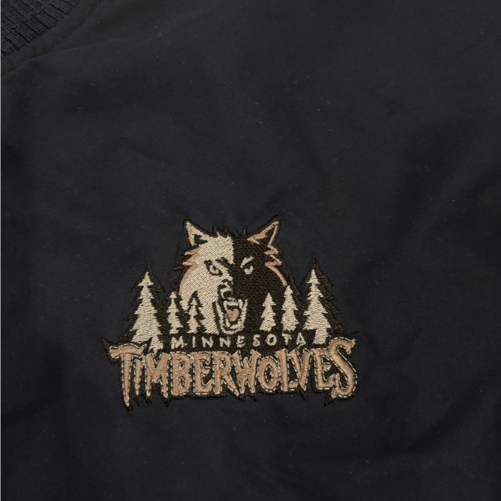 Timberwolves Pullover - image 3